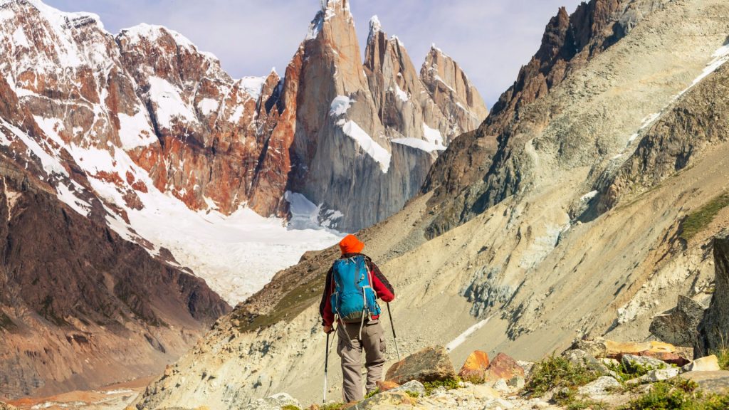 Hast du Lust, die atemberaubende Natur Südamerikas hautnah zu erleben? Dann komm mit auf eine Entdeckungsreise zu den spektakulärsten Wanderwegen dieses vielfältigen Kontinents.